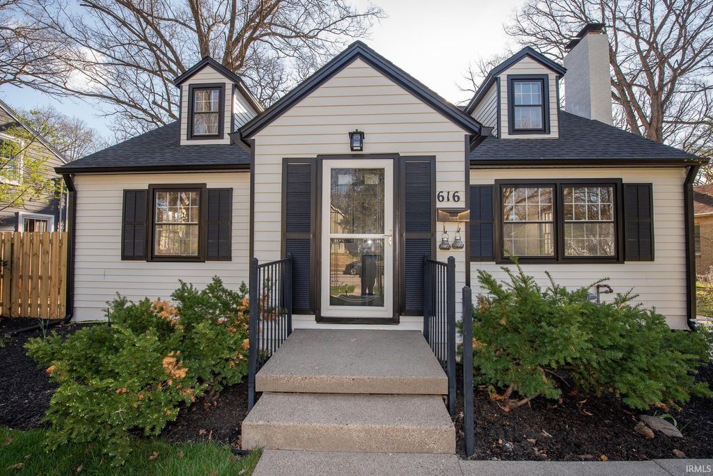 Photo of 616 Rose Street, West Lafayette, IN 47906 (MLS # 202611926)