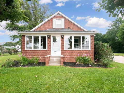 Tiny photo for 2090 N Shamrock Lane, Jasper, IN 47546 (MLS # 202624016)