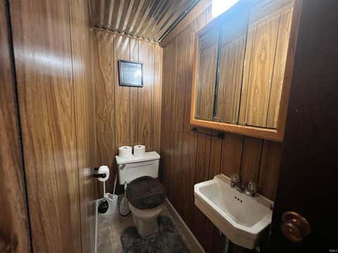 Tiny photo for 2090 N Shamrock Lane, Jasper, IN 47546 (MLS # 202624016)