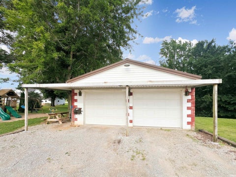 Tiny photo for 2090 N Shamrock Lane, Jasper, IN 47546 (MLS # 202624016)