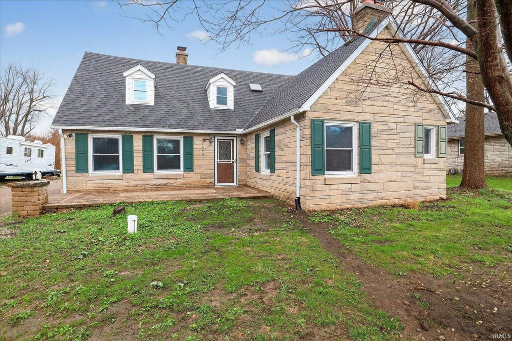 Photo of 20391 Roosevelt Road, South Bend, IN 46614 (MLS # 202611101)