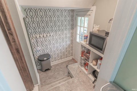 Tiny photo for 1336 E South Street, South Bend, IN 46615 (MLS # 202623142)
