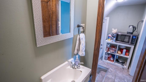 Tiny photo for 1336 E South Street, South Bend, IN 46615 (MLS # 202623142)