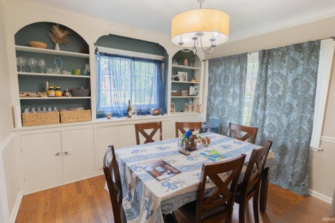 Tiny photo for 1336 E South Street, South Bend, IN 46615 (MLS # 202623142)