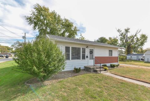 Tiny photo for 2121 N 24th Street, Lafayette, IN 47904 (MLS # 202543910)