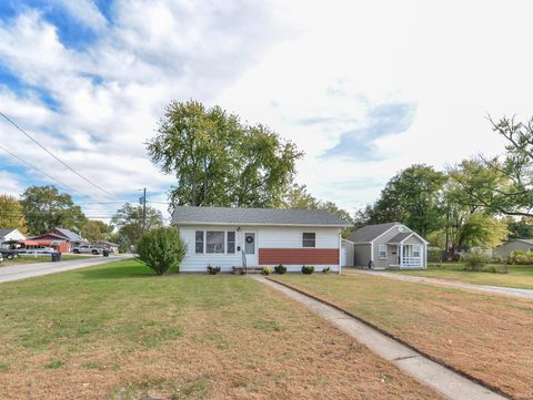 Tiny photo for 2121 N 24th Street, Lafayette, IN 47904 (MLS # 202543910)