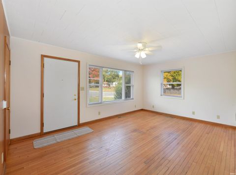 Tiny photo for 2121 N 24th Street, Lafayette, IN 47904 (MLS # 202543910)
