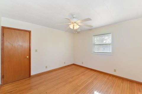 Tiny photo for 2121 N 24th Street, Lafayette, IN 47904 (MLS # 202543910)