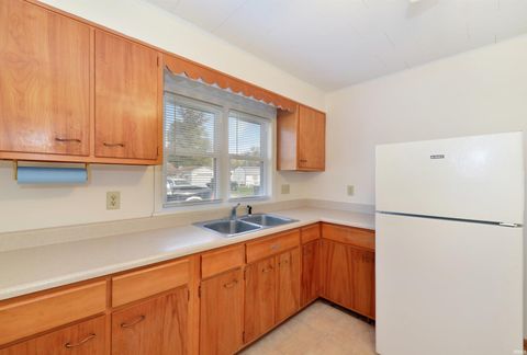 Tiny photo for 2121 N 24th Street, Lafayette, IN 47904 (MLS # 202543910)