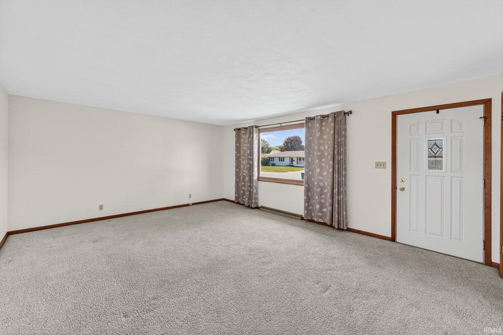 Photo of 612 W 14th Street, Mishawaka, IN 46544 (MLS # 202618081)