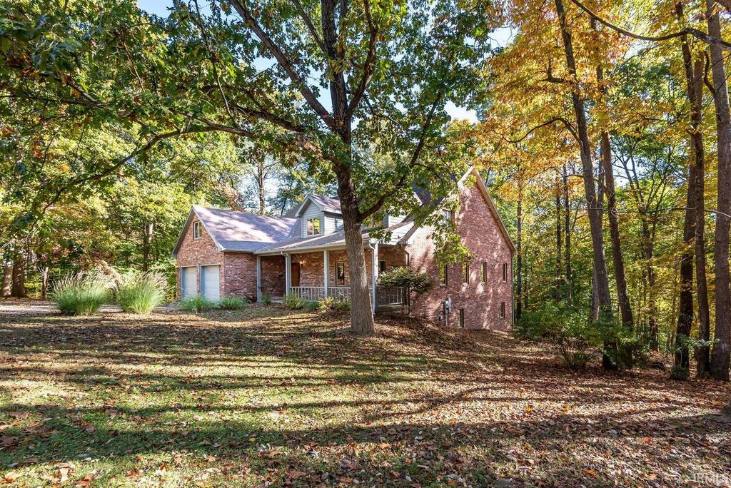 Photo of 2557 S Smith Road, Bloomington, IN 47401 (MLS # 202602136)