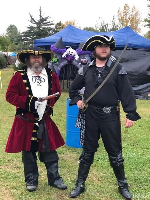 Tiny photo for 625 N State 75 Road, Flora, IN 46929 (MLS # 202507810)