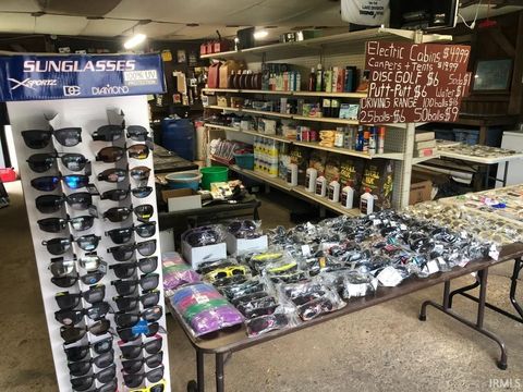 Tiny photo for 625 N State 75 Road, Flora, IN 46929 (MLS # 202507810)