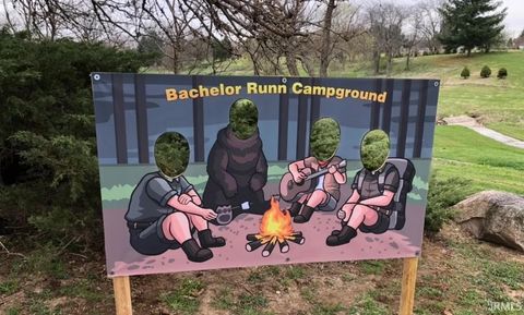 Tiny photo for 625 N State 75 Road, Flora, IN 46929 (MLS # 202507810)