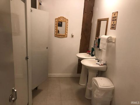 Tiny photo for 625 N State 75 Road, Flora, IN 46929 (MLS # 202507810)