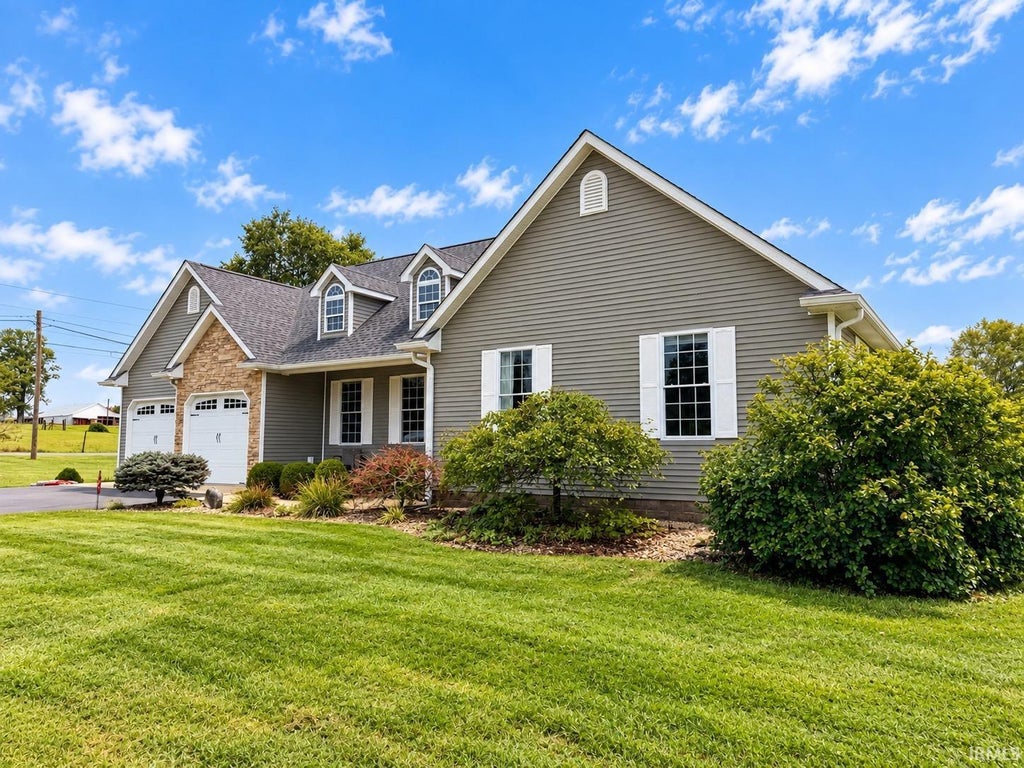 Photo of 1337 Brown Station Road, Bedford, IN 47421 (MLS # 202639156)