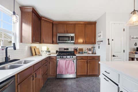 Tiny photo for 3996 Druze Avenue, Lafayette, IN 47909 (MLS # 202630991)
