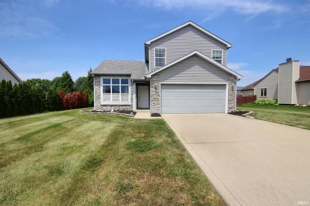 Photo of 3716 Boulder Pass, Fort Wayne, IN 46818 (MLS # 202631184)