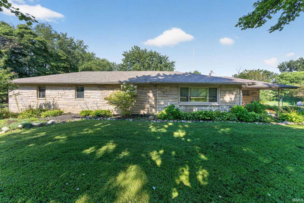 Photo of 63335 Us 31 Highway, South Bend, IN 46614 (MLS # 202634438)