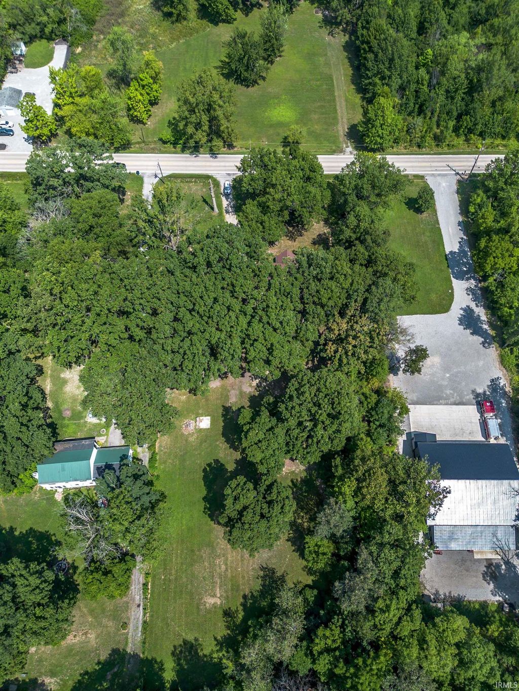 Photo of 2605 W Dupont Road, Fort Wayne, IN 46818 (MLS # 202549119)