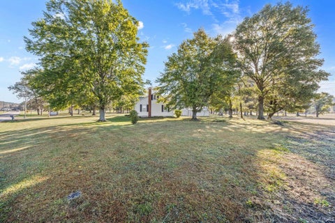 Tiny photo for 5426 E Jasper Dubois Road, Dubois, IN 47527 (MLS # 202643766)