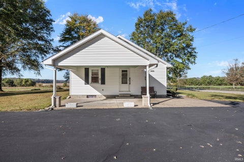 Tiny photo for 5426 E Jasper Dubois Road, Dubois, IN 47527 (MLS # 202643766)