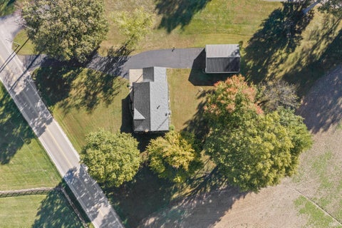 Tiny photo for 5426 E Jasper Dubois Road, Dubois, IN 47527 (MLS # 202643766)
