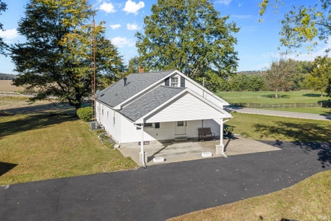 Tiny photo for 5426 E Jasper Dubois Road, Dubois, IN 47527 (MLS # 202643766)
