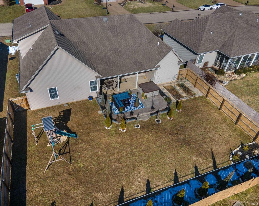 Photo of 2525 Belize Drive, Evansville, IN 47725 (MLS # 202604291)