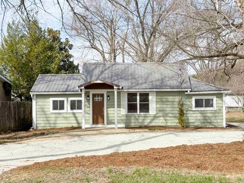 Photo of 1420 Kimmel Road, Vincennes, IN 47591 (MLS # 202606798)