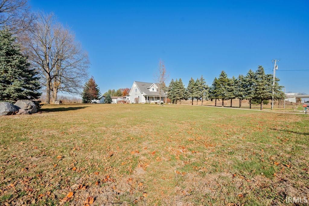 Photo of 1911 E 100 NORTH, Kokomo, IN 46901 (MLS # 202546355)