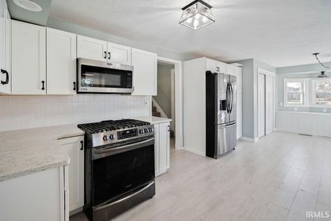 Tiny photo for 1911 E 100 NORTH, Kokomo, IN 46901 (MLS # 202546355)