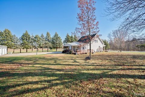 Tiny photo for 1911 E 100 NORTH, Kokomo, IN 46901 (MLS # 202546355)