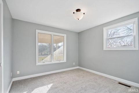 Tiny photo for 1911 E 100 NORTH, Kokomo, IN 46901 (MLS # 202546355)