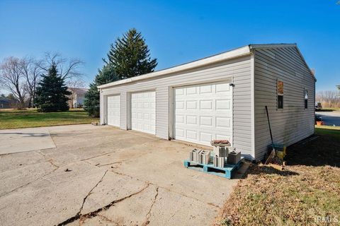 Tiny photo for 1911 E 100 NORTH, Kokomo, IN 46901 (MLS # 202546355)