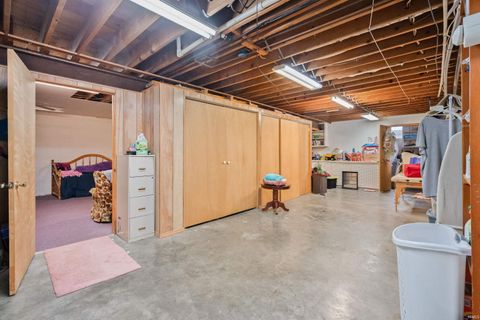 Tiny photo for 3030 S Albright Road, Kokomo, IN 46902 (MLS # 202534550)