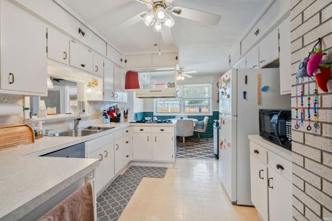 Tiny photo for 3030 S Albright Road, Kokomo, IN 46902 (MLS # 202534550)