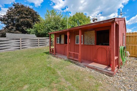 Tiny photo for 3030 S Albright Road, Kokomo, IN 46902 (MLS # 202534550)
