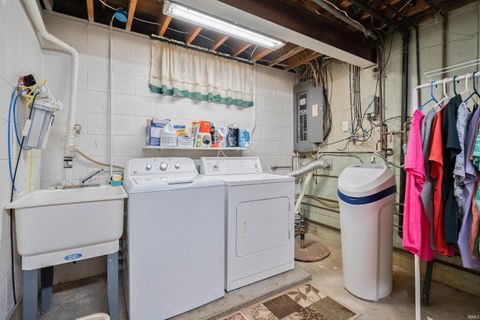 Tiny photo for 3030 S Albright Road, Kokomo, IN 46902 (MLS # 202534550)