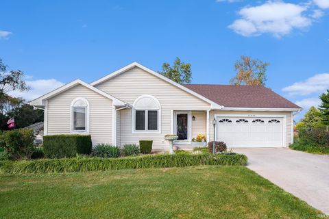 Photo of 25855 Fox Tail Trail, South Bend, IN 46628 (MLS # 202541948) Photo of 25855 Fox Tail Trail, South Bend, IN 46628 (MLS # 202541948)