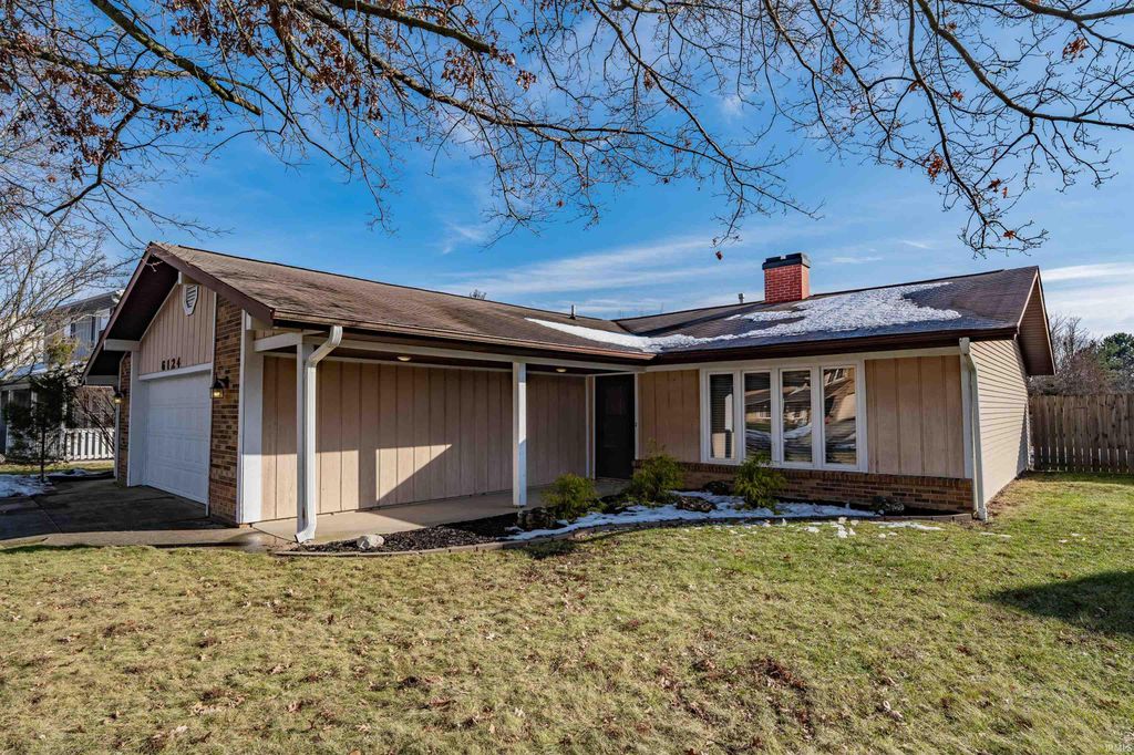 Photo of 6124 Millhollow Lane, Fort Wayne, IN 46815 (MLS # 202549349)