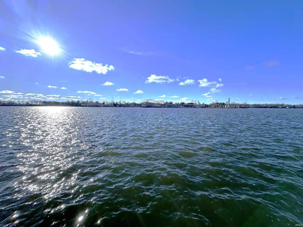 Photo of 2636 N Peterson Drive, Monticello, IN 47960 (MLS # 202606544)