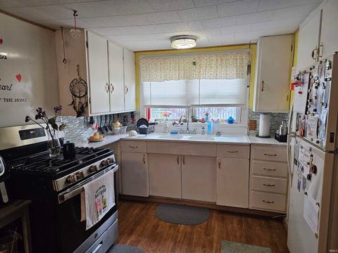 Tiny photo for 1508 George Street, Logansport, IN 46947 (MLS # 202616334)