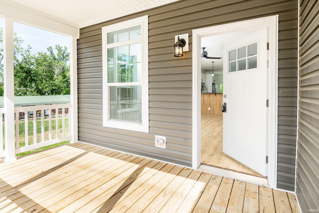 Photo of 2517 S Banta Avenue, Bloomington, IN 47403 (MLS # 202548707)