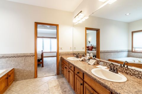 Tiny photo for 14711 Brindle Crossing, Roanoke, IN 46783 (MLS # 202613807)