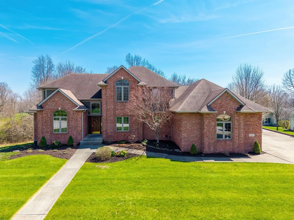 Photo of 14711 Brindle Crossing, Fort Wayne, IN 46783 (MLS # 202613807)