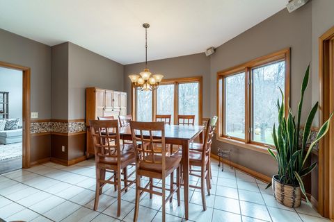 Tiny photo for 14711 Brindle Crossing, Roanoke, IN 46783 (MLS # 202613807)