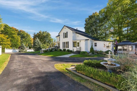 Tiny photo for 604 Vine Street, Lagrange, IN 46761 (MLS # 202643668)