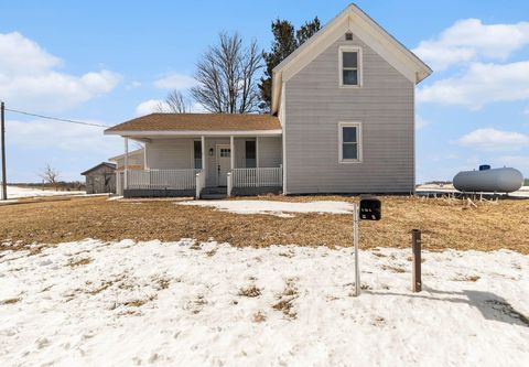 Photo of 1862 S 1600 E Road, Silver Lake, IN 46982 (MLS # 202606287)