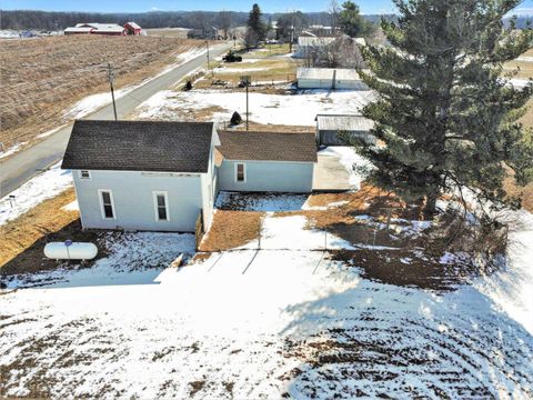 Tiny photo for 1862 S 1600 E Road, Silver Lake, IN 46982 (MLS # 202606287)